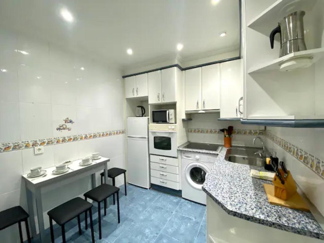 Apartamento En Gros San Sebastian Luaran gambar